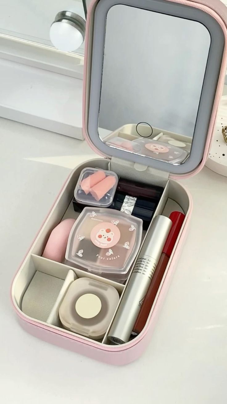 Mini LED Makeup Travel Case